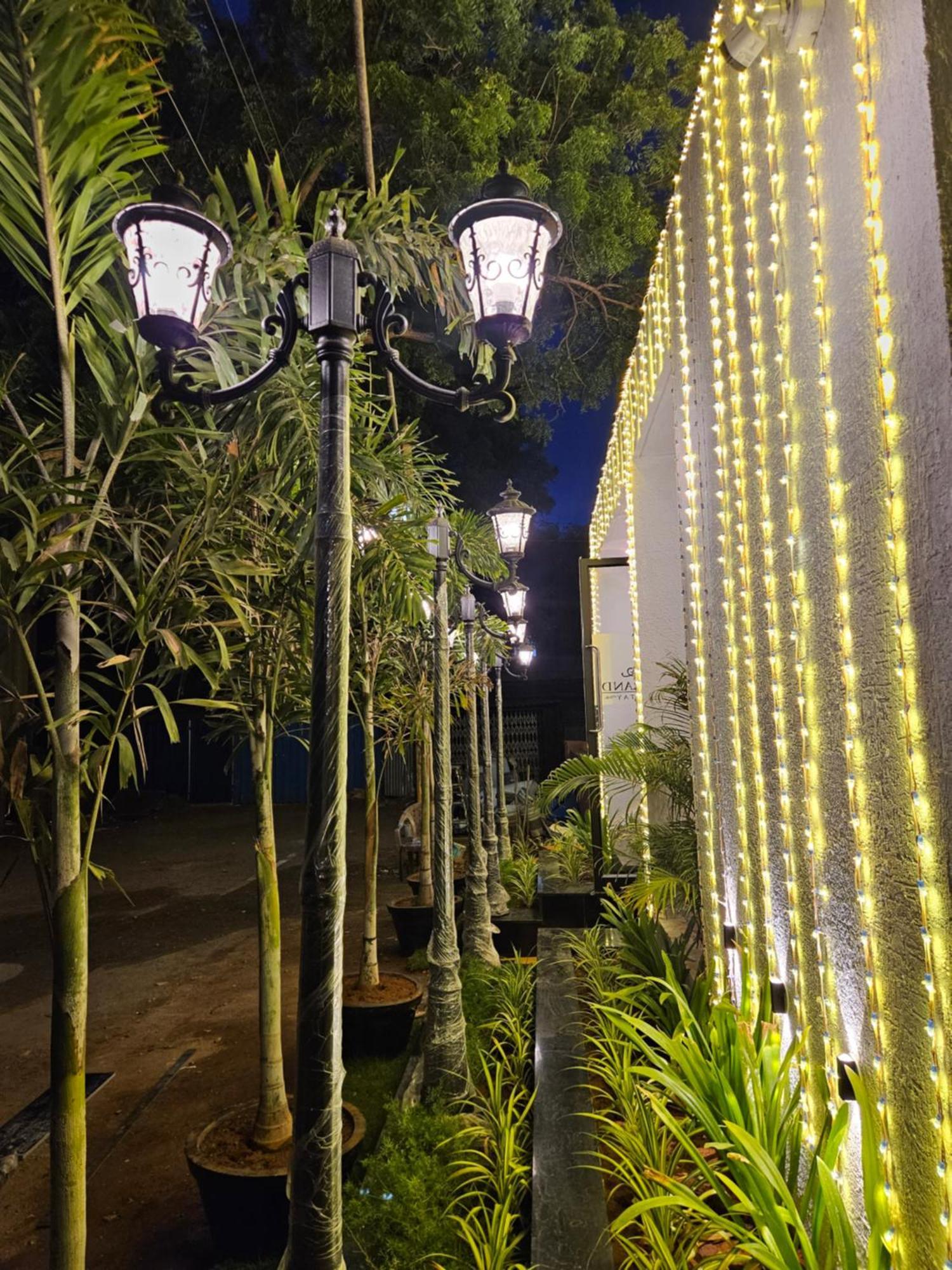 Hotel Pl Grand Karaikkudi Bagian luar foto